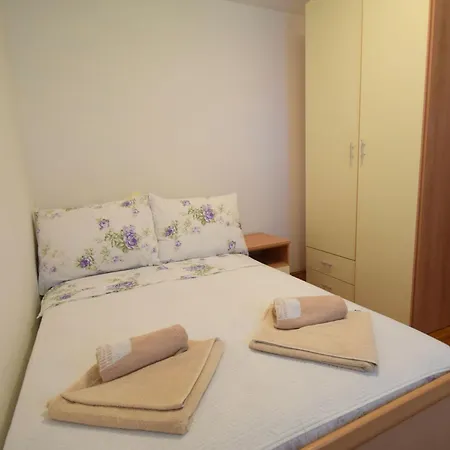 Apartman Mirela By Interhome *