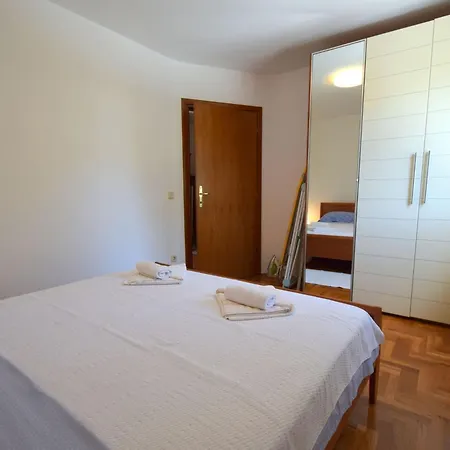 Apartment Mirela By Interhome